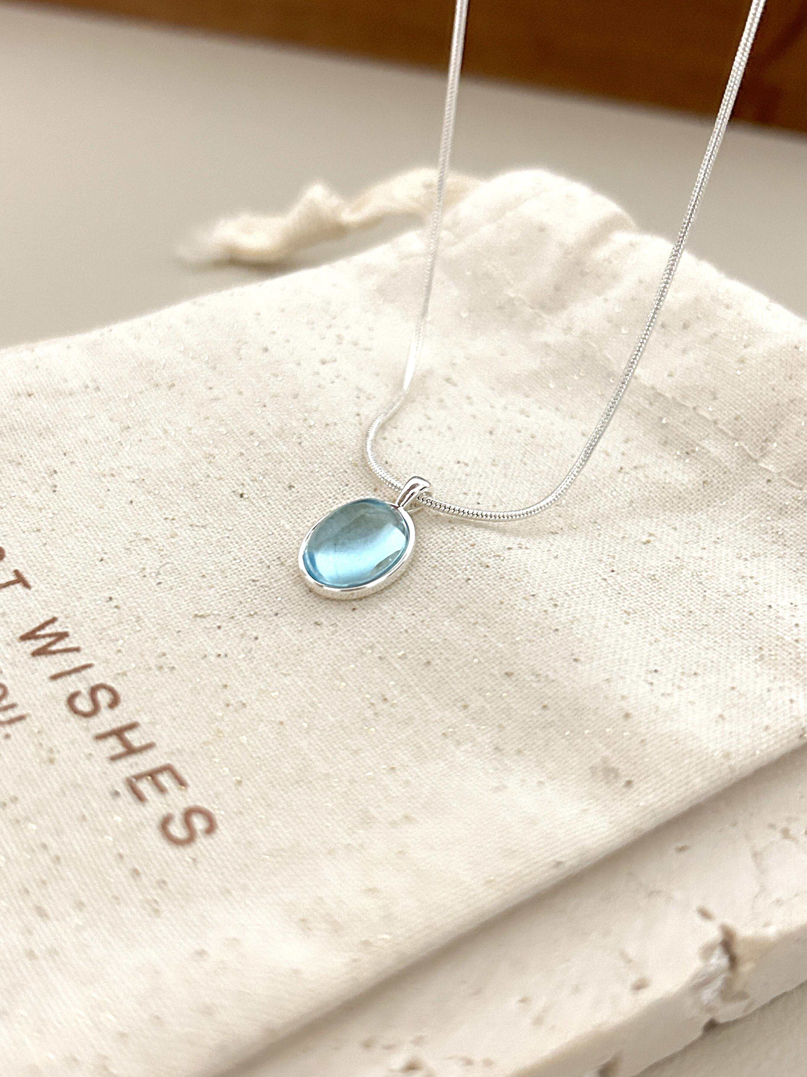 Ocean Glow Aquamarine Pendant Necklace