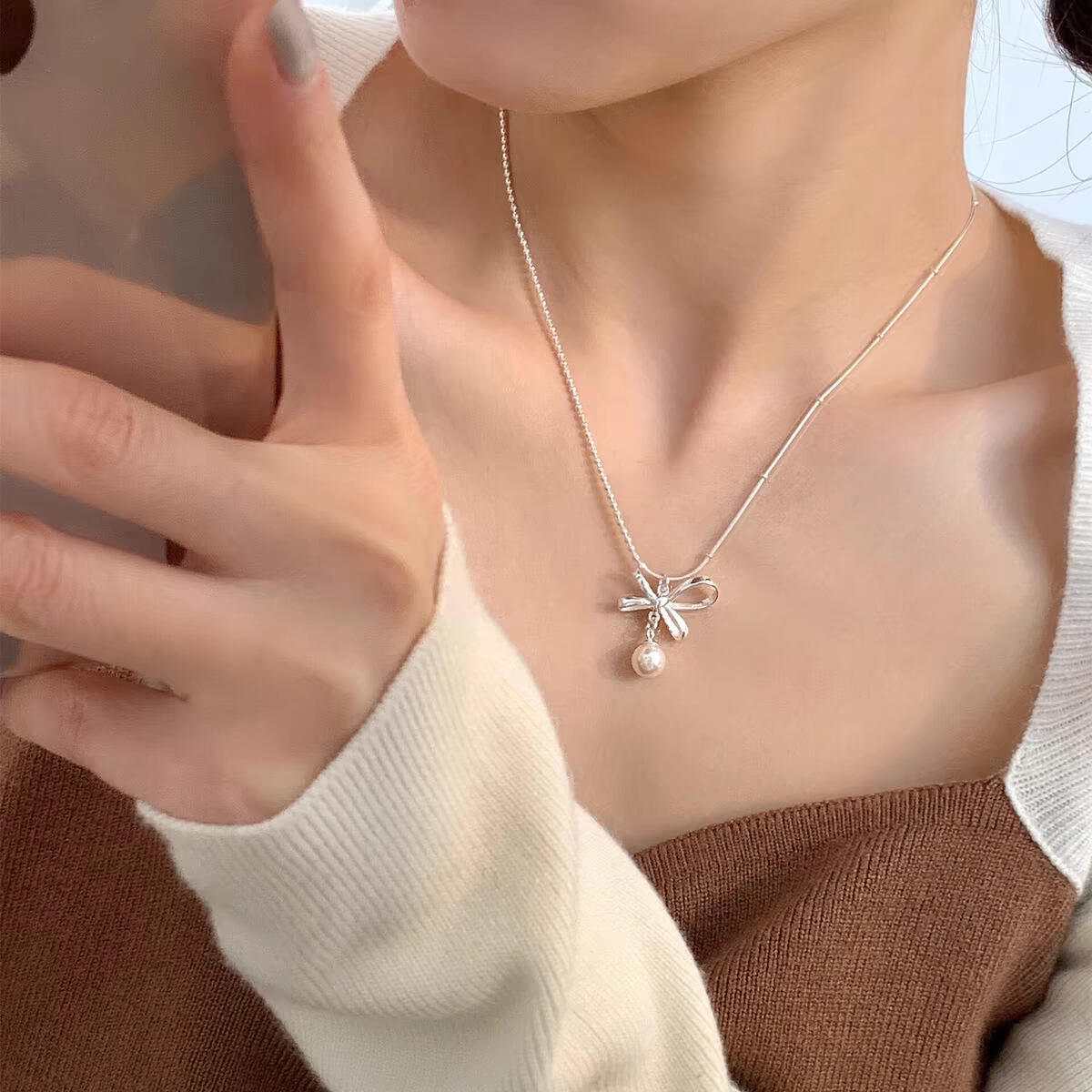 Sweet hug Necklace