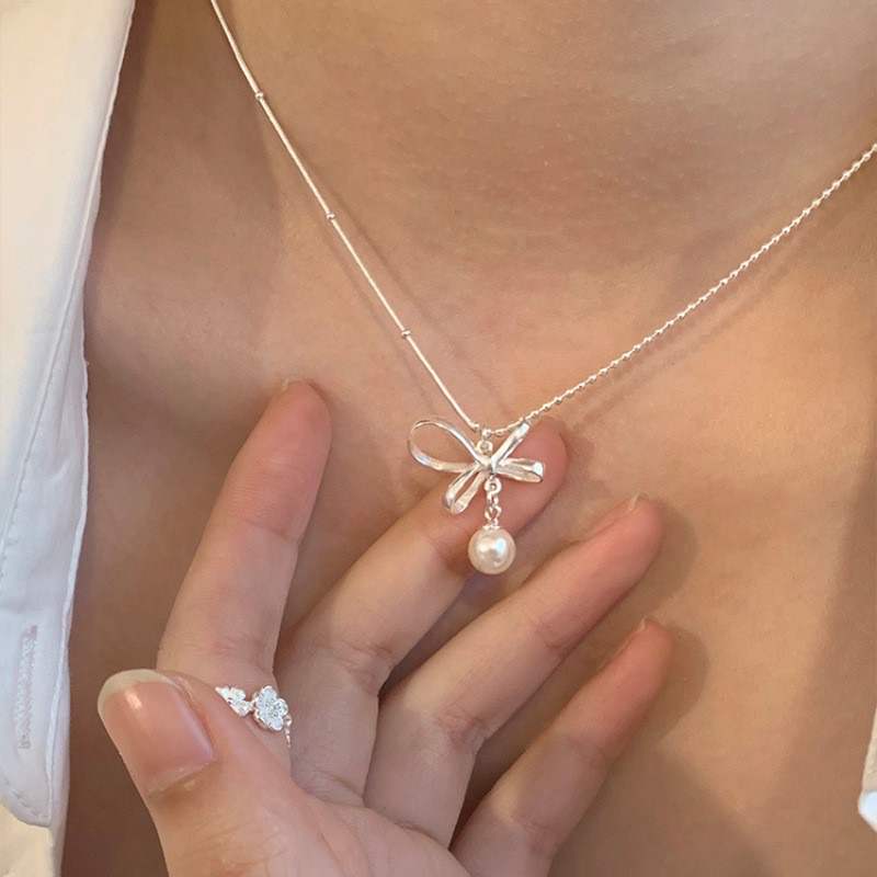 Sweet hug Necklace